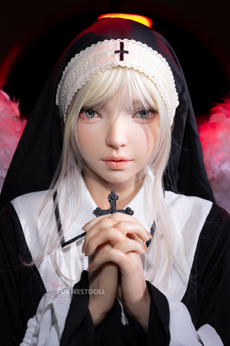 159cm/5ft2 A-cup Silicone Sex Doll – Giselle