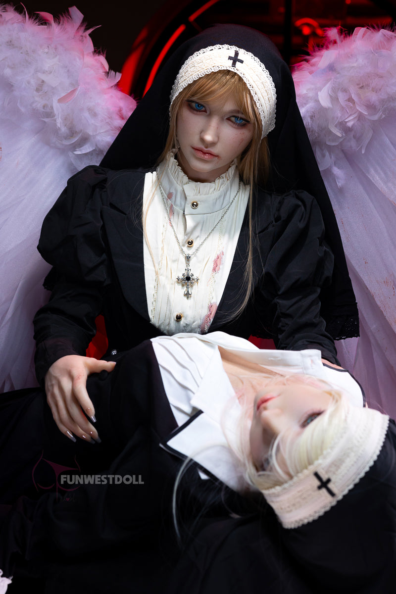 159cm/5ft2 A-cup Silicone Sex Doll – Giselle