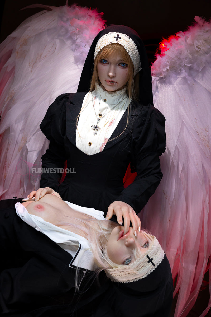 159cm/5ft2 A-cup Silicone Sex Doll – Giselle
