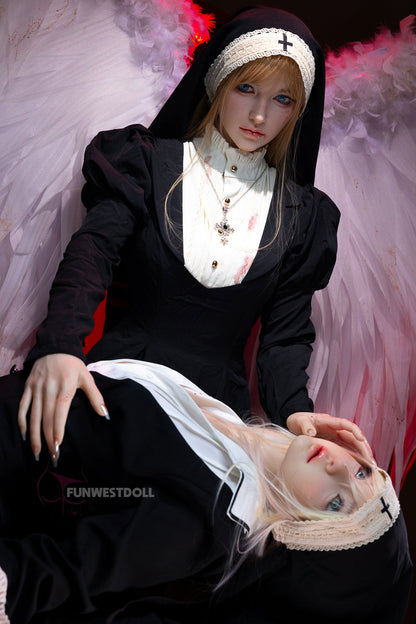 159cm/5ft2 A-cup Silicone Sex Doll – Bella