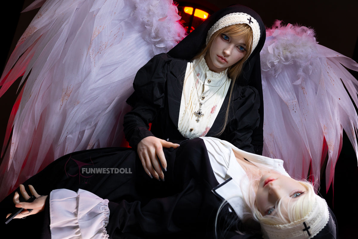 159cm/5ft2 A-cup Silicone Sex Doll – Bella